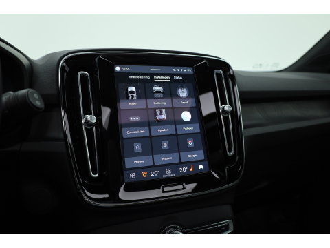 Volvo XC40 Recharge Ultimate 70 kWh | 97% SOH  Pano-dak | Warmte pomp | H&K Audio | Elek. stoelen | Stoel + stuurverw. |