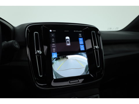 Volvo XC40 Recharge Ultimate 70 kWh | 97% SOH  Pano-dak | Warmte pomp | H&K Audio | Elek. stoelen | Stoel + stuurverw. |