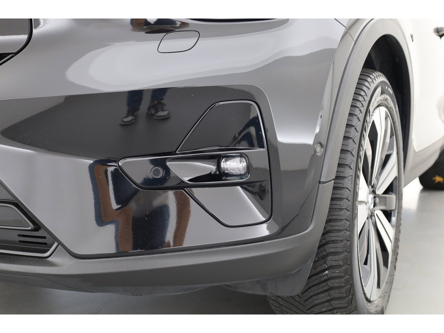 Volvo XC40 Recharge Ultimate 70 kWh | 97% SOH  Pano-dak | Warmte pomp | H&K Audio | Elek. stoelen | Stoel + stuurverw. |