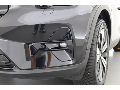 Volvo XC40 Recharge Ultimate 70 kWh | 97% SOH  Pano-dak | Warmte pomp | H&K Audio | Elek. stoelen | Stoel + stuurverw. |
