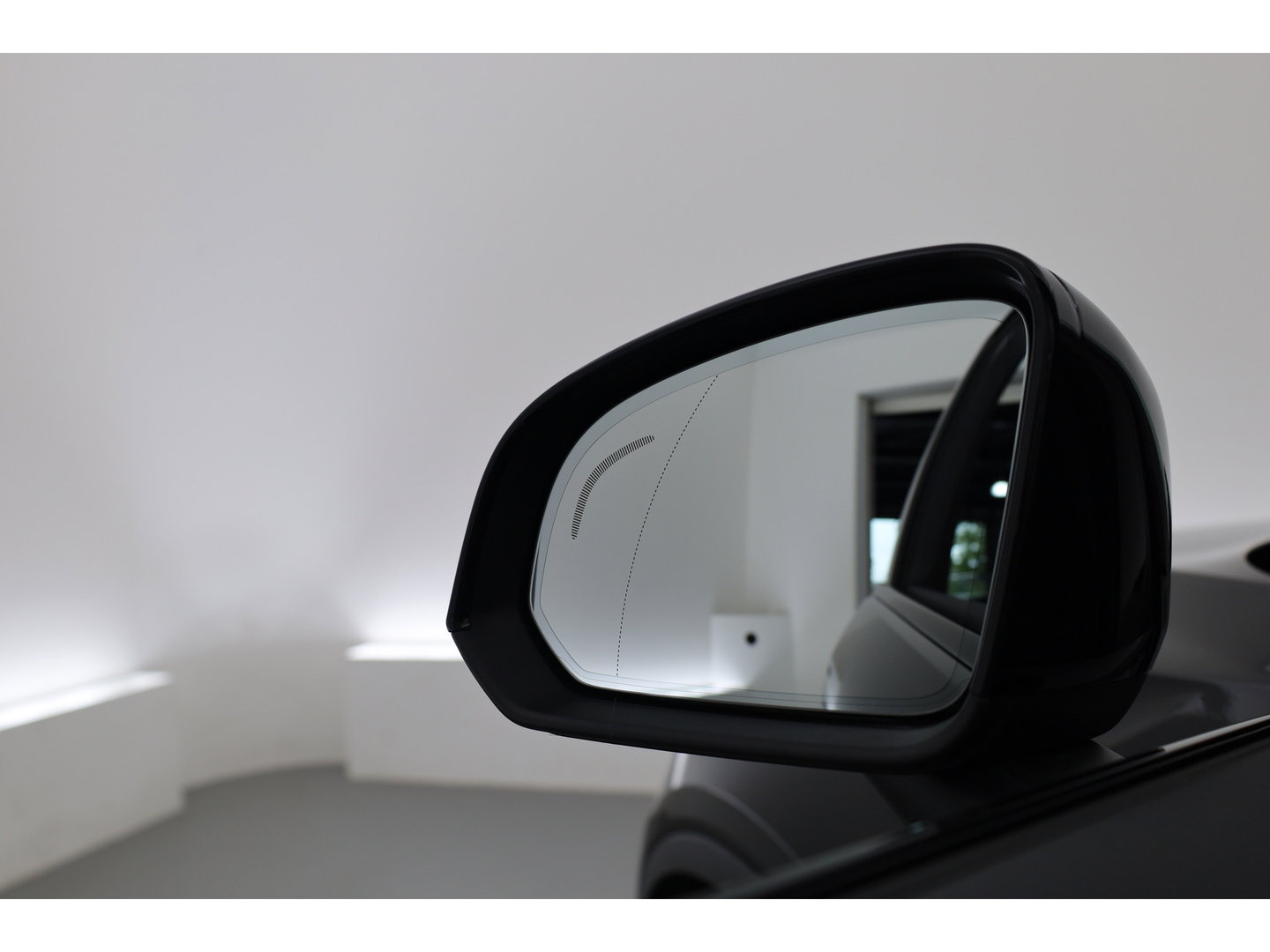 Volvo XC40 Recharge Ultimate 70 kWh | 97% SOH  Pano-dak | Warmte pomp | H&K Audio | Elek. stoelen | Stoel + stuurverw. |