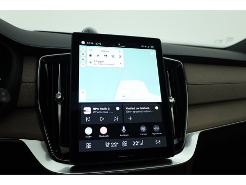 Volvo XC90 2.0 T8 Plus Dark | Luchtvering |  Pano-dak | B&W Audio | Trekhaak | 360 camera |