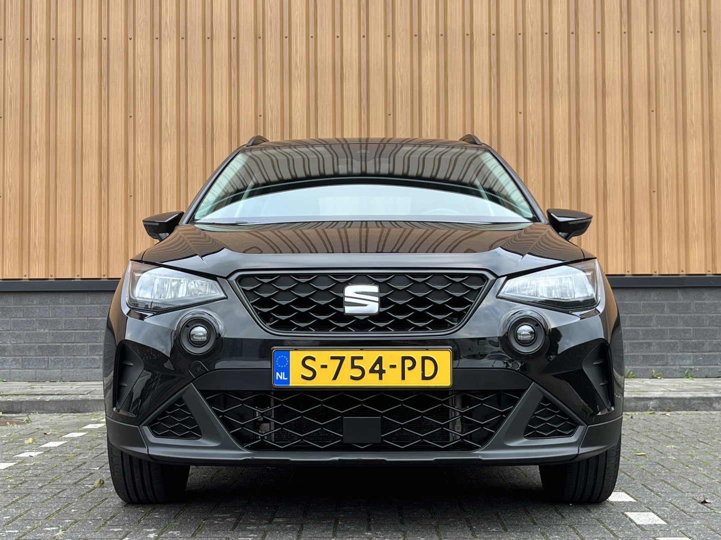 SEAT Arona 1.0 TSI Style Business Intense | Draadloze Apple Carplay | Automatische Verlichting | Front Assist | Stoelverwarming |