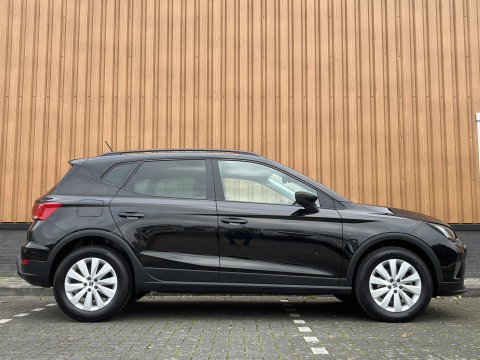 SEAT Arona 1.0 TSI Style Business Intense | Draadloze Apple Carplay | Automatische Verlichting | Front Assist | Stoelverwarming |