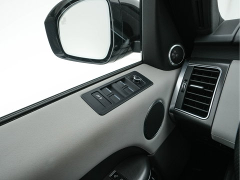 Land Rover Range Rover Sport 3.0 TDV6 HSE Dynamic *AUT | LEATHER | XENON | HEATED-COMFORTSEATS | NAVI-FULLMAP | KEYLESS | CAMERA | PRIVACY-GLASS | ECC | PDC | CRUISE | 21''ALU*