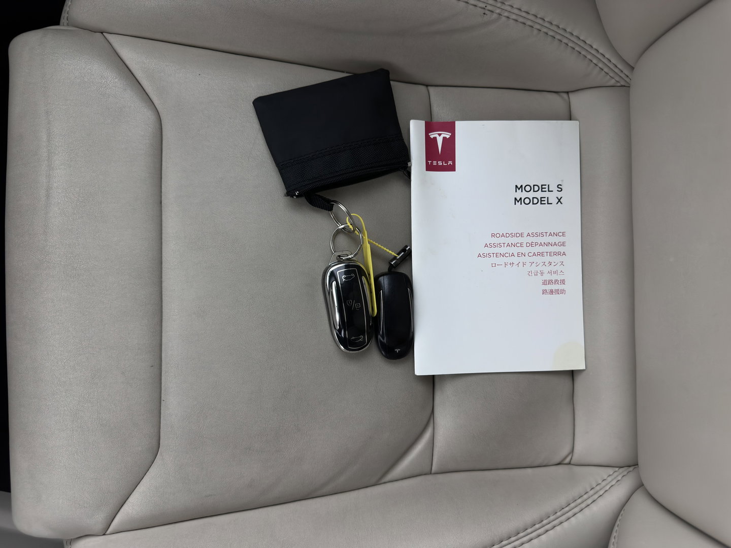 Tesla Model X 100D 7PERS. (INCL. BTW) *AUT | PANO | LEATHER | NAVI-FULLMAP | FULL-LED | AIRSUSPENSION | DIGI-COCKPIT | FASTLOADER | KEYLESS | DAB+ | HEATED-SPORTSEATS | PRIVACY-GLASS | AUTOPILOT |  20"ALU*