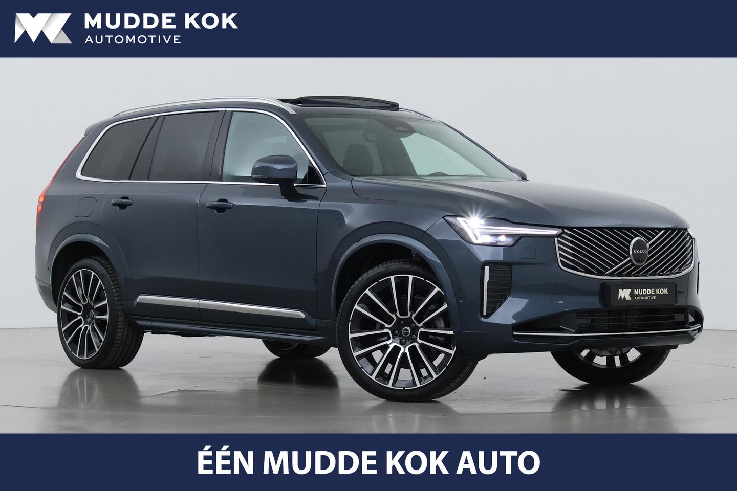 Volvo XC90 T8 Ultra Bright | Luchtvering | Bowers&Wilkins | 22 Inch | Panoramadak | Trekhaak | 360° Camera | Head-Up