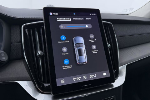 Volvo XC90 T8 Ultra Bright | Luchtvering | Bowers&Wilkins | 22 Inch | Panoramadak | Trekhaak | 360° Camera | Head-Up