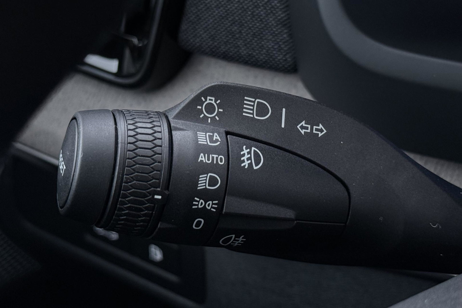 Volvo XC90 T8 Ultra Bright | Luchtvering | Bowers&Wilkins | 22 Inch | Panoramadak | Trekhaak | 360° Camera | Head-Up
