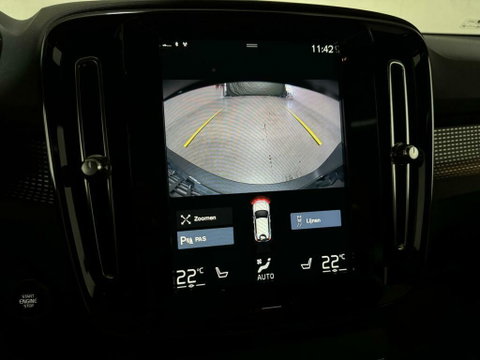Volvo XC40 1.5 T5 Recharge R-Design Pano H/K Camera Cruise