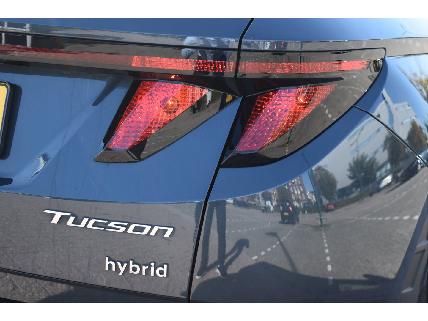 Hyundai Tucson 1.6 T-GDI HEV i-Motion 230 pk | NL-Auto | 1ste eigenaar | Afn.trekhaak | Carplay/Android | Camera | LM-Velgen Allseasons | NAP