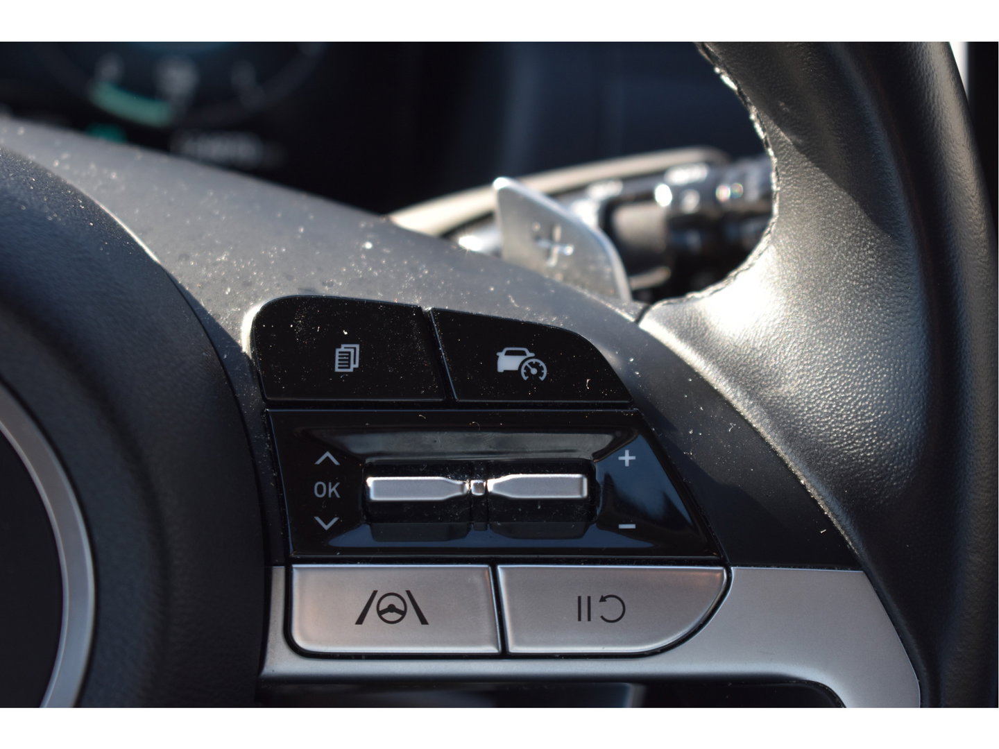 Hyundai Tucson 1.6 T-GDI HEV i-Motion 230 pk | NL-Auto | 1ste eigenaar | Afn.trekhaak | Carplay/Android | Camera | LM-Velgen Allseasons | NAP