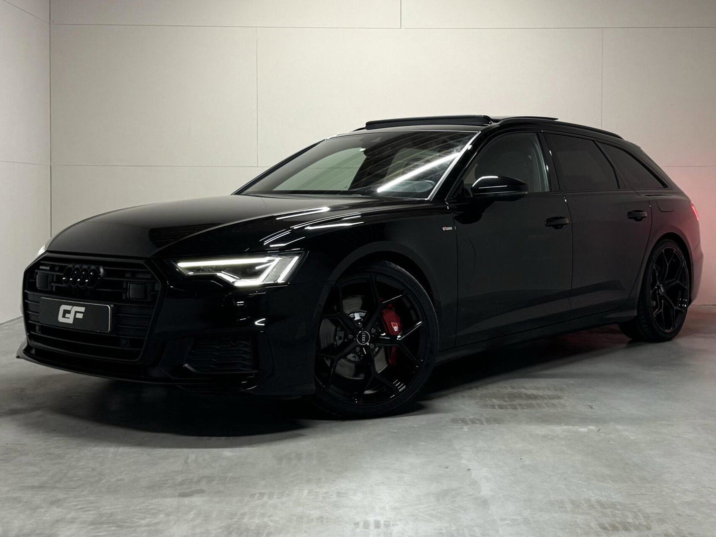 Audi A6 Avant 55 TFSI e Quattro Competition S-Line Black Edition