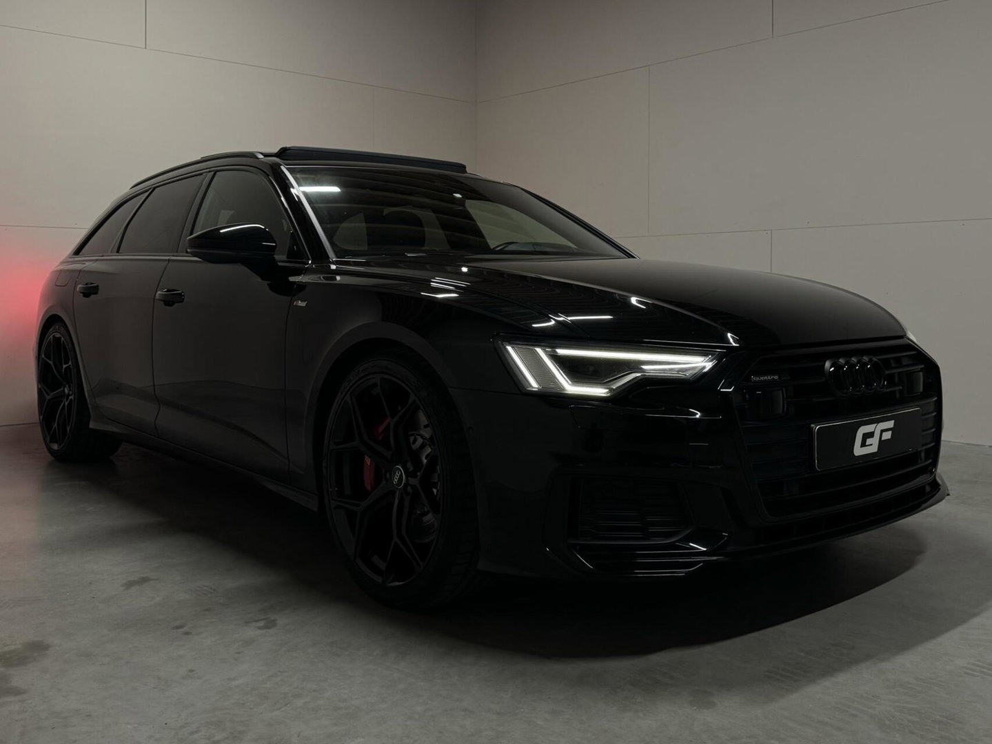 Audi A6 Avant 55 TFSI e Quattro Competition S-Line Black Edition