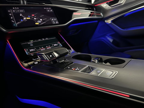 Audi A6 Avant 55 TFSI e Quattro Competition S-Line Black Edition