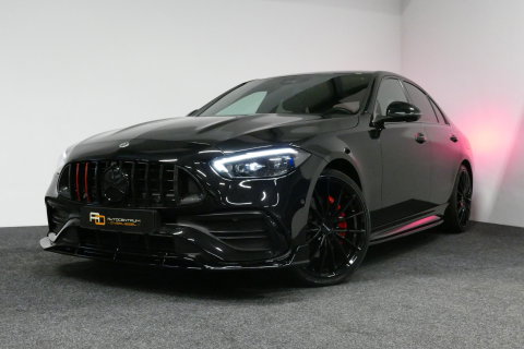 Mercedes-Benz C-Klasse 300 e AMG Line / C63S AMG Diffuser / Brabus Grille / Maxton Design Bodykit V.2 / Elektr. verstelbare voorstoelen + memory / Digital Light (Laser) / Rondomzichtcamera / Apple Carplay - Android Auto / Ambienteverlichting / 20'' LMV / Stoelverwarming / Dodeh