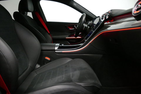 Mercedes-Benz C-Klasse 300 e AMG Line / C63S AMG Diffuser / Brabus Grille / Maxton Design Bodykit V.2 / Elektr. verstelbare voorstoelen + memory / Digital Light (Laser) / Rondomzichtcamera / Apple Carplay - Android Auto / Ambienteverlichting / 20'' LMV / Stoelverwarming / Dodeh