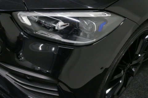 Mercedes-Benz C-Klasse 300 e AMG Line / C63S AMG Diffuser / Brabus Grille / Maxton Design Bodykit V.2 / Elektr. verstelbare voorstoelen + memory / Digital Light (Laser) / Rondomzichtcamera / Apple Carplay - Android Auto / Ambienteverlichting / 20'' LMV / Stoelverwarming / Dodeh