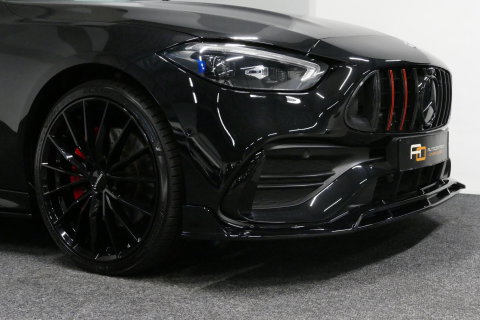 Mercedes-Benz C-Klasse 300 e AMG Line / C63S AMG Diffuser / Brabus Grille / Maxton Design Bodykit V.2 / Elektr. verstelbare voorstoelen + memory / Digital Light (Laser) / Rondomzichtcamera / Apple Carplay - Android Auto / Ambienteverlichting / 20'' LMV / Stoelverwarming / Dodeh