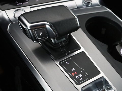 Audi A6 Limousine 45 TFSI Sport S line edition