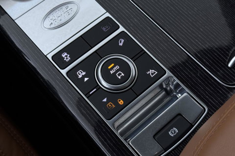 Land Rover Range Rover 2.0 P400e Autobiography | Luchtvering | Panoramadak | 360° Camera | Massage+Ventilatie | Head-Up | Trekhaak