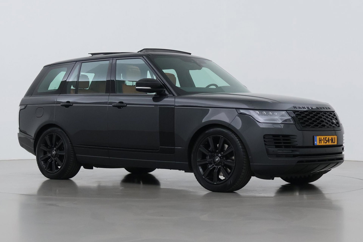 Land Rover Range Rover 2.0 P400e Autobiography | Luchtvering | Panoramadak | 360° Camera | Massage+Ventilatie | Head-Up | Trekhaak
