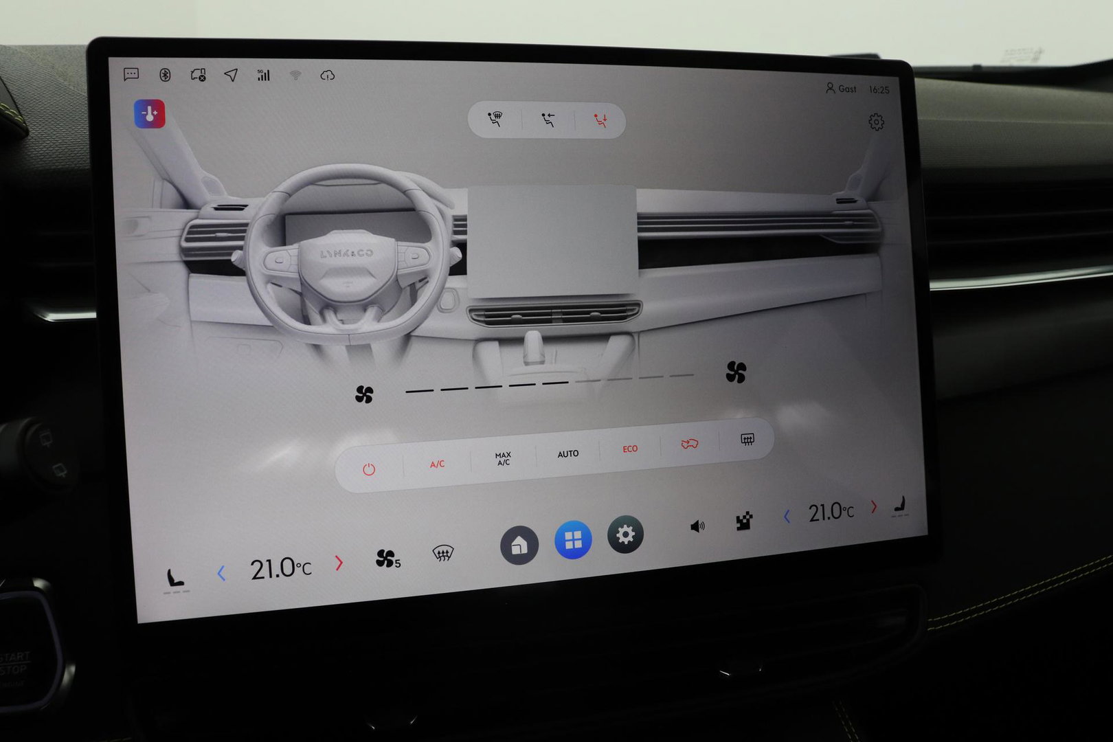 Lynk & Co 01 Lynk&co 1.5 Core | ACC | Camera | Carplay | 19 inch | LED | Draadloos opladen