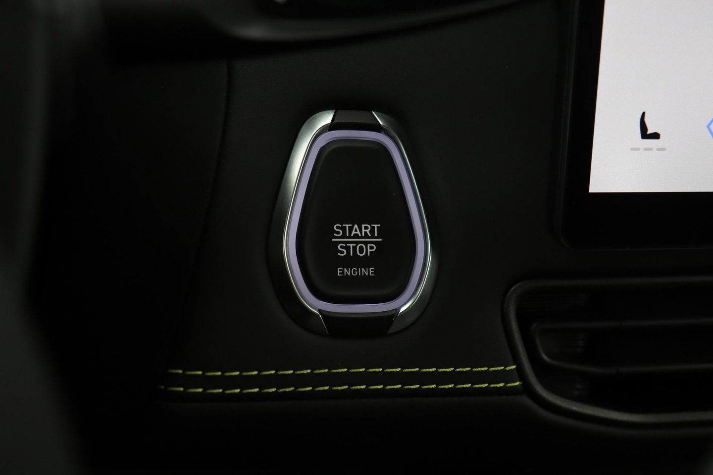 Lynk & Co 01 Lynk&co 1.5 Core | ACC | Camera | Carplay | 19 inch | LED | Draadloos opladen