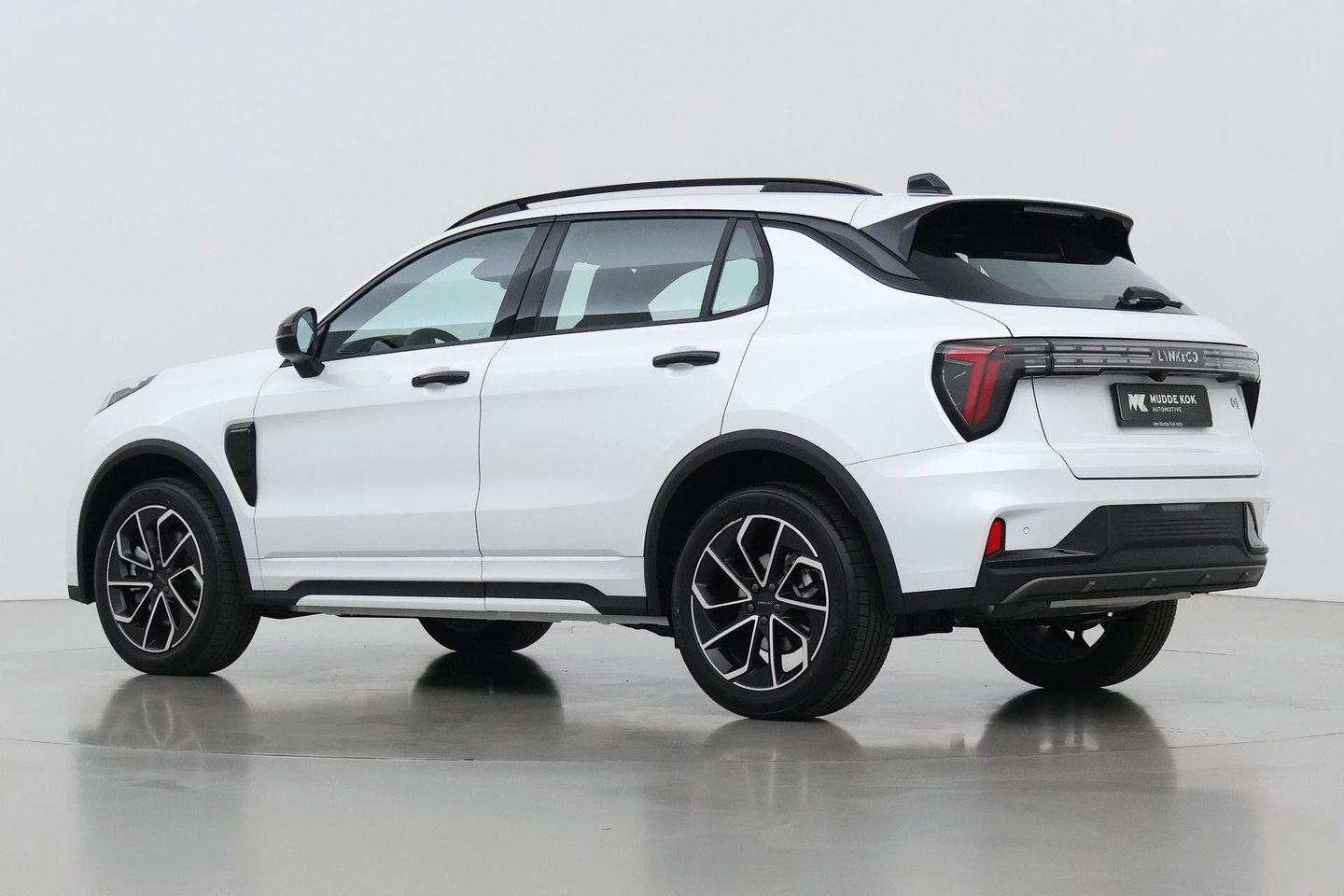 Lynk & Co 01 Lynk&co 1.5 Core | ACC | Camera | Carplay | 19 inch | LED | Draadloos opladen