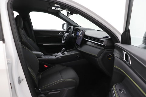 Lynk & Co 01 Lynk&co 1.5 Core | ACC | Camera | Carplay | 19 inch | LED | Draadloos opladen