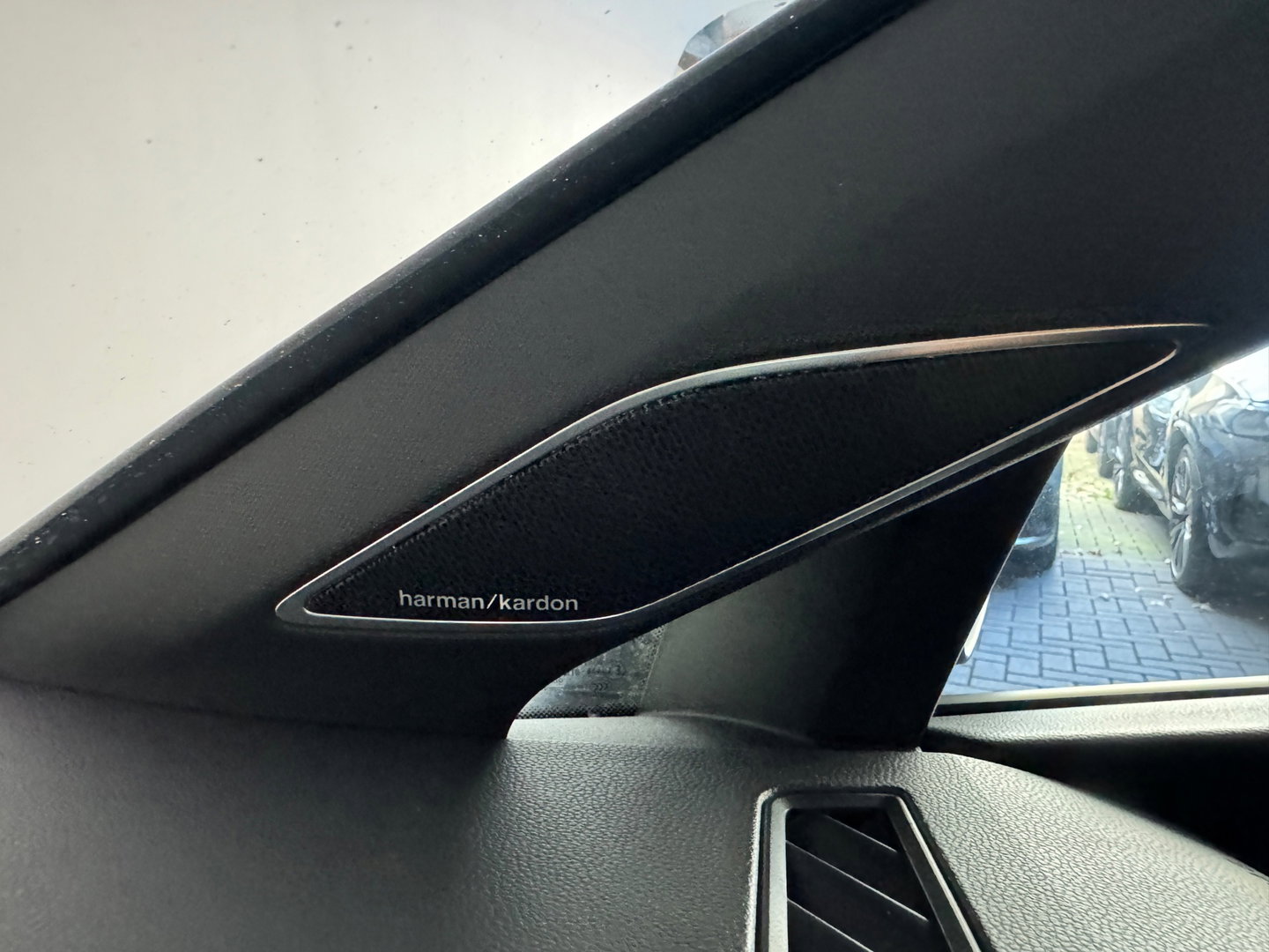 Volkswagen Golf 2.0 TSI R 4Motion Pano|Harman Kardon|Memory|Volleder