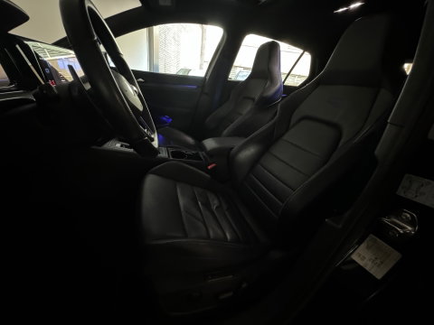Volkswagen Golf 2.0 TSI R 4Motion Pano|Harman Kardon|Memory|Volleder