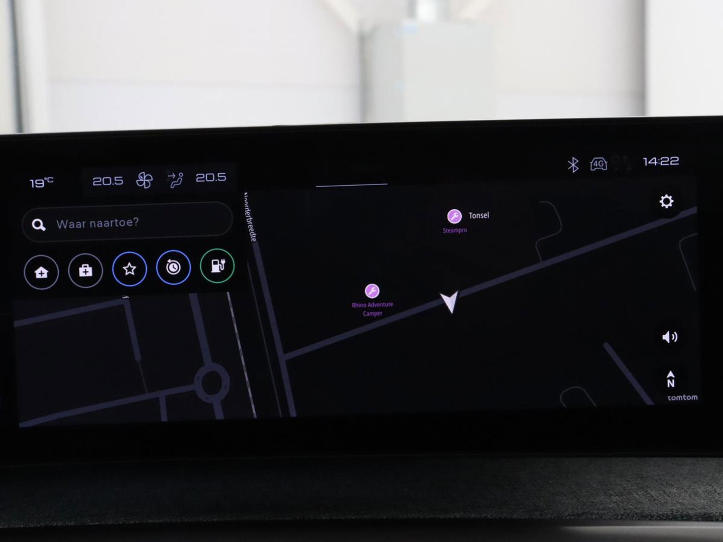 Peugeot E-3008 Allure Avantage 210 73 kWh | SOH % | Camera | Navigatie | LED | Apple Carplay |