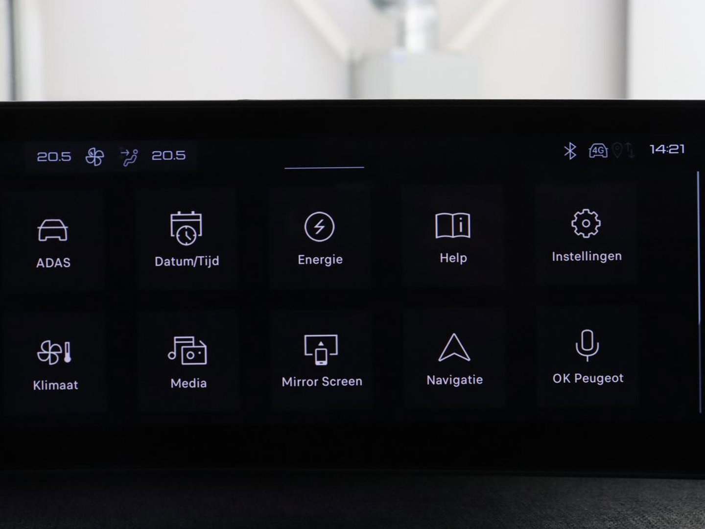 Peugeot E-3008 Allure Avantage 210 73 kWh | SOH % | Camera | Navigatie | LED | Apple Carplay |