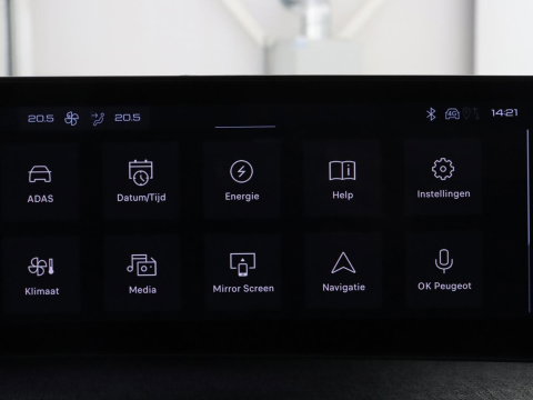 Peugeot E-3008 Allure Avantage 210 73 kWh | SOH % | Camera | Navigatie | LED | Apple Carplay |