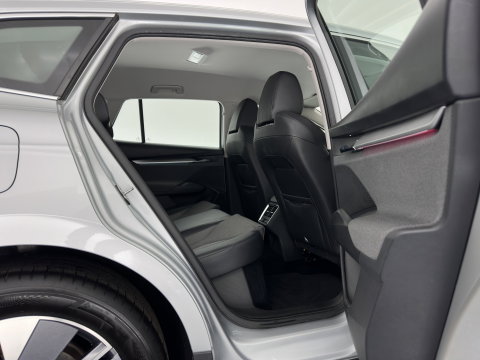 Škoda Enyaq iV 80 (INCL-BTW) *AUT | LEATHER-FABRIC | FULL-LED | DIGI-COCKPIT | CAMERA | KEYLESS | NAVI-FULLMAP | AMBIENTLIGHT | ECC | HEATED-COMFORTSEATS | DAB+ | PDC | CRUISE | CARPLAY | 17"ALU*