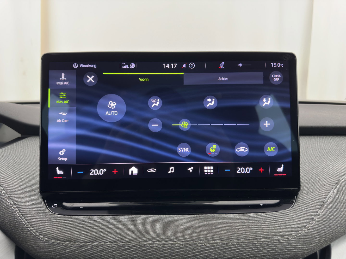 Škoda Enyaq iV 80 (INCL-BTW) *AUT | LEATHER-FABRIC | FULL-LED | DIGI-COCKPIT | CAMERA | KEYLESS | NAVI-FULLMAP | AMBIENTLIGHT | ECC | HEATED-COMFORTSEATS | DAB+ | PDC | CRUISE | CARPLAY | 17"ALU*