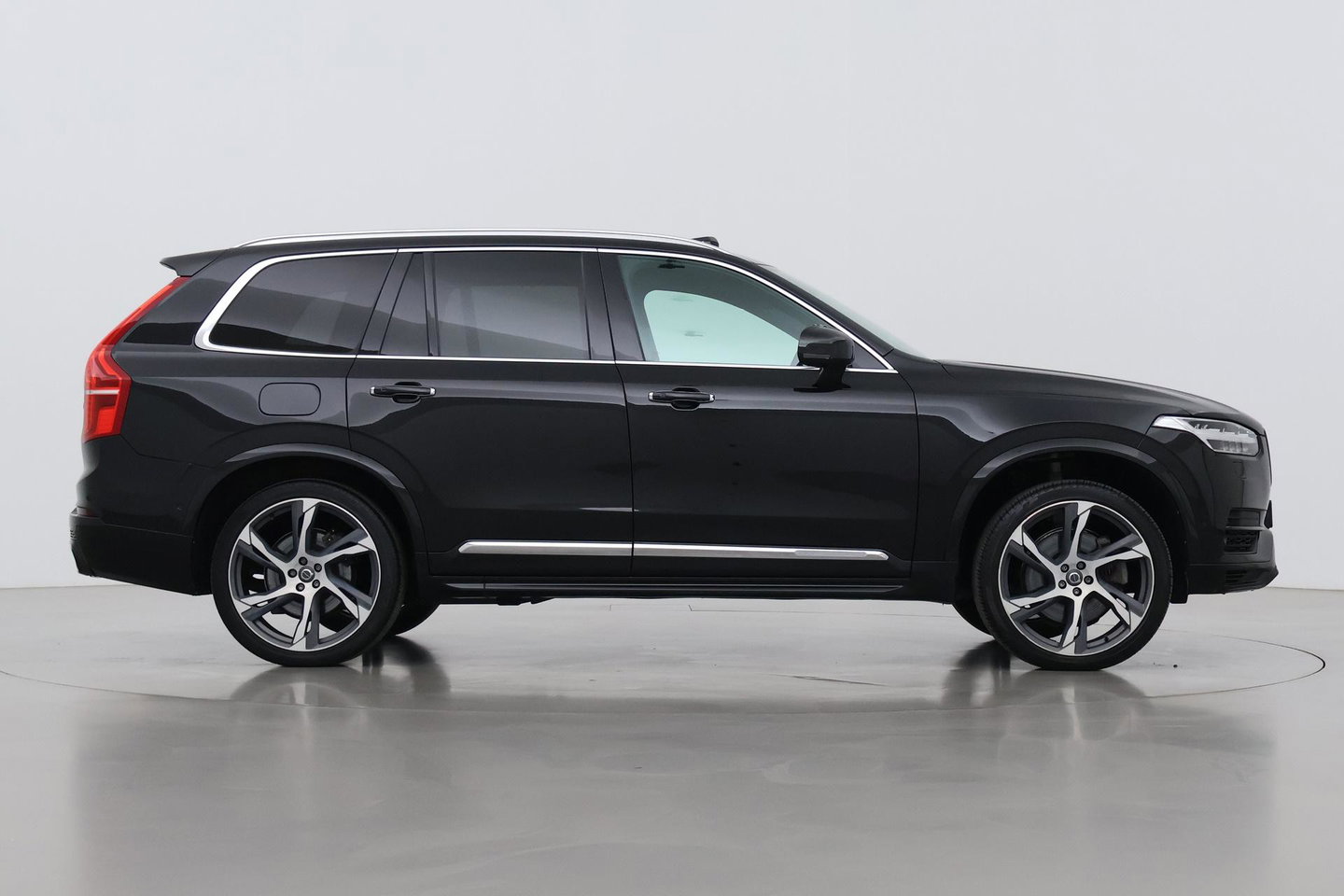 Volvo XC90 T8 Inscription | Bowers&Wilkins | Luchtvering | Panoramadak | 360° Camera | Head-Up | BLIS | Stoelventilatie