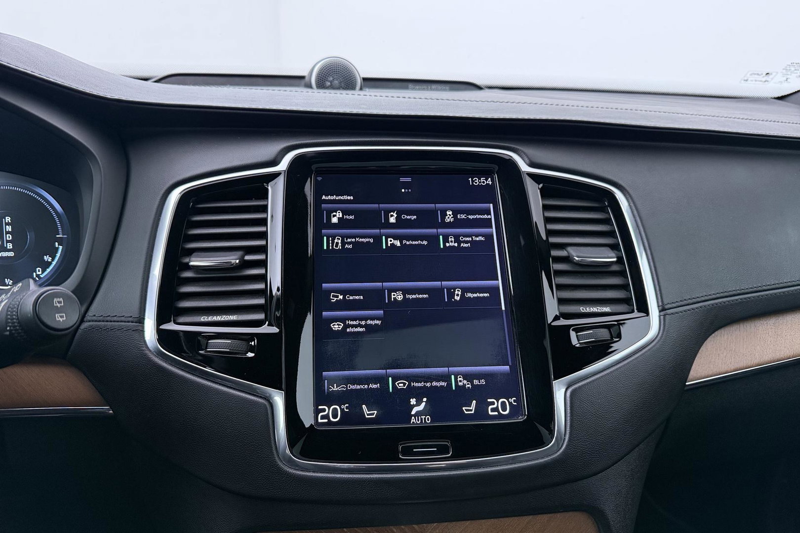 Volvo XC90 T8 Inscription | Bowers&Wilkins | Luchtvering | Panoramadak | 360° Camera | Head-Up | BLIS | Stoelventilatie