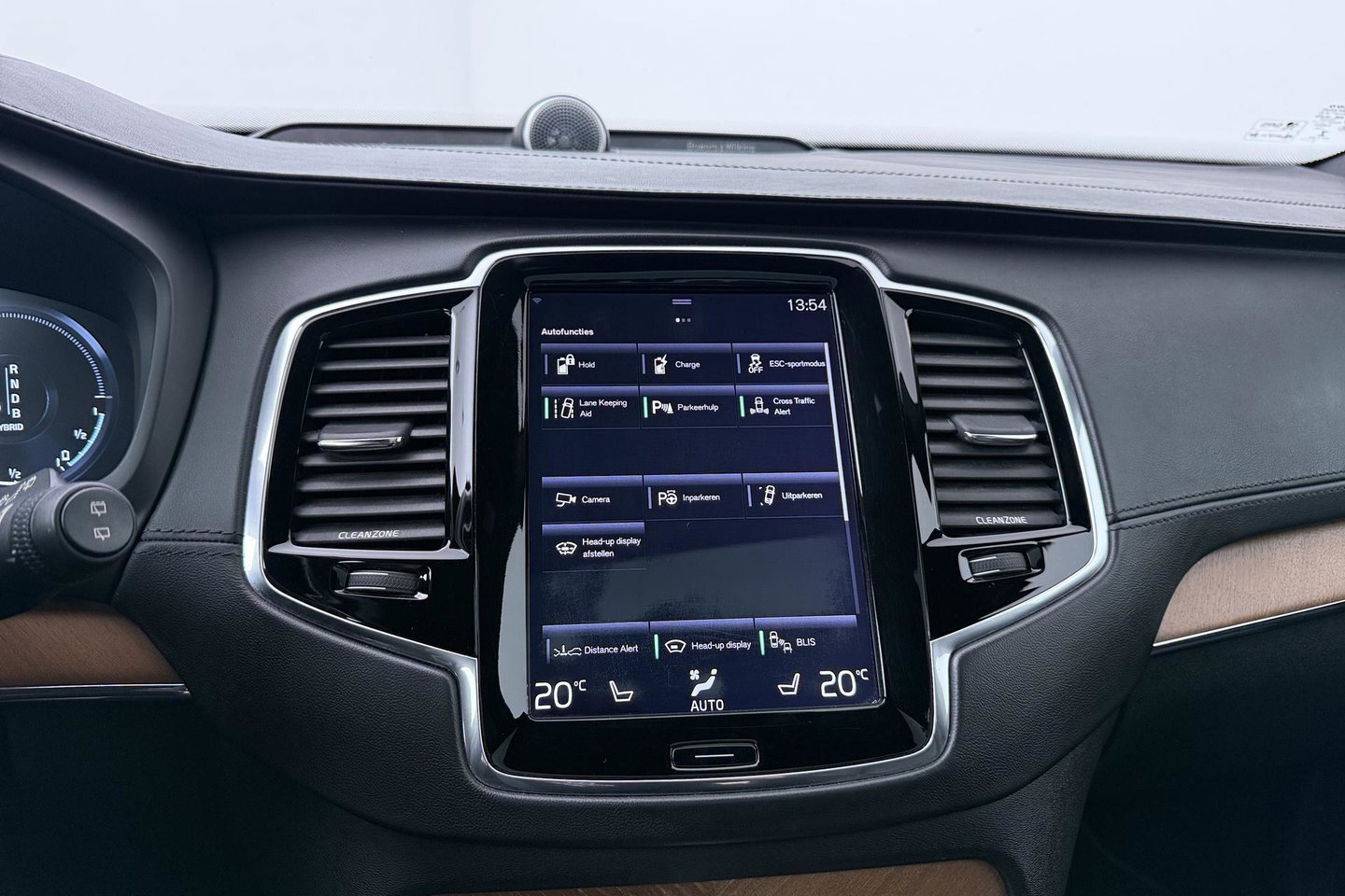 Volvo XC90 T8 Inscription | Bowers&Wilkins | Luchtvering | Panoramadak | 360° Camera | Head-Up | BLIS | Stoelventilatie