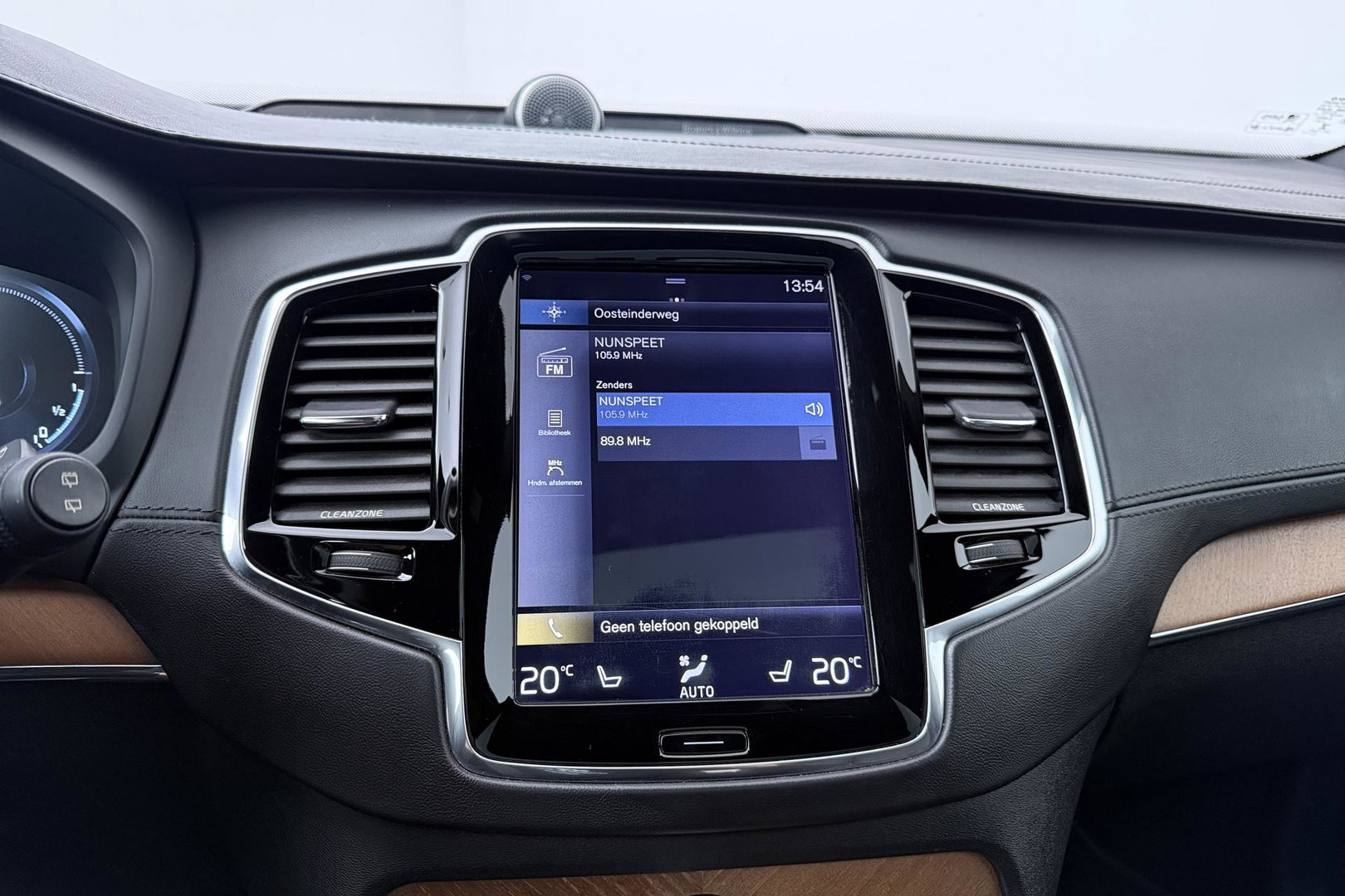 Volvo XC90 T8 Inscription | Bowers&Wilkins | Luchtvering | Panoramadak | 360° Camera | Head-Up | BLIS | Stoelventilatie