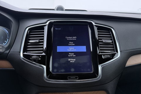 Volvo XC90 T8 Inscription | Bowers&Wilkins | Luchtvering | Panoramadak | 360° Camera | Head-Up | BLIS | Stoelventilatie