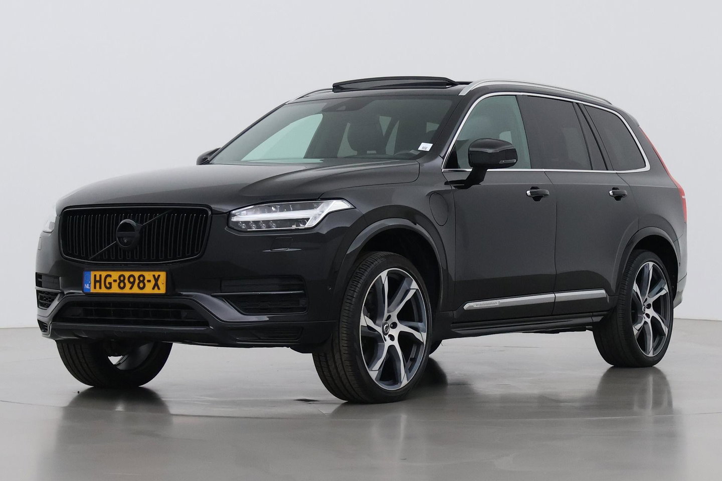 Volvo XC90 T8 Inscription | Bowers&Wilkins | Luchtvering | Panoramadak | 360° Camera | Head-Up | BLIS | Stoelventilatie