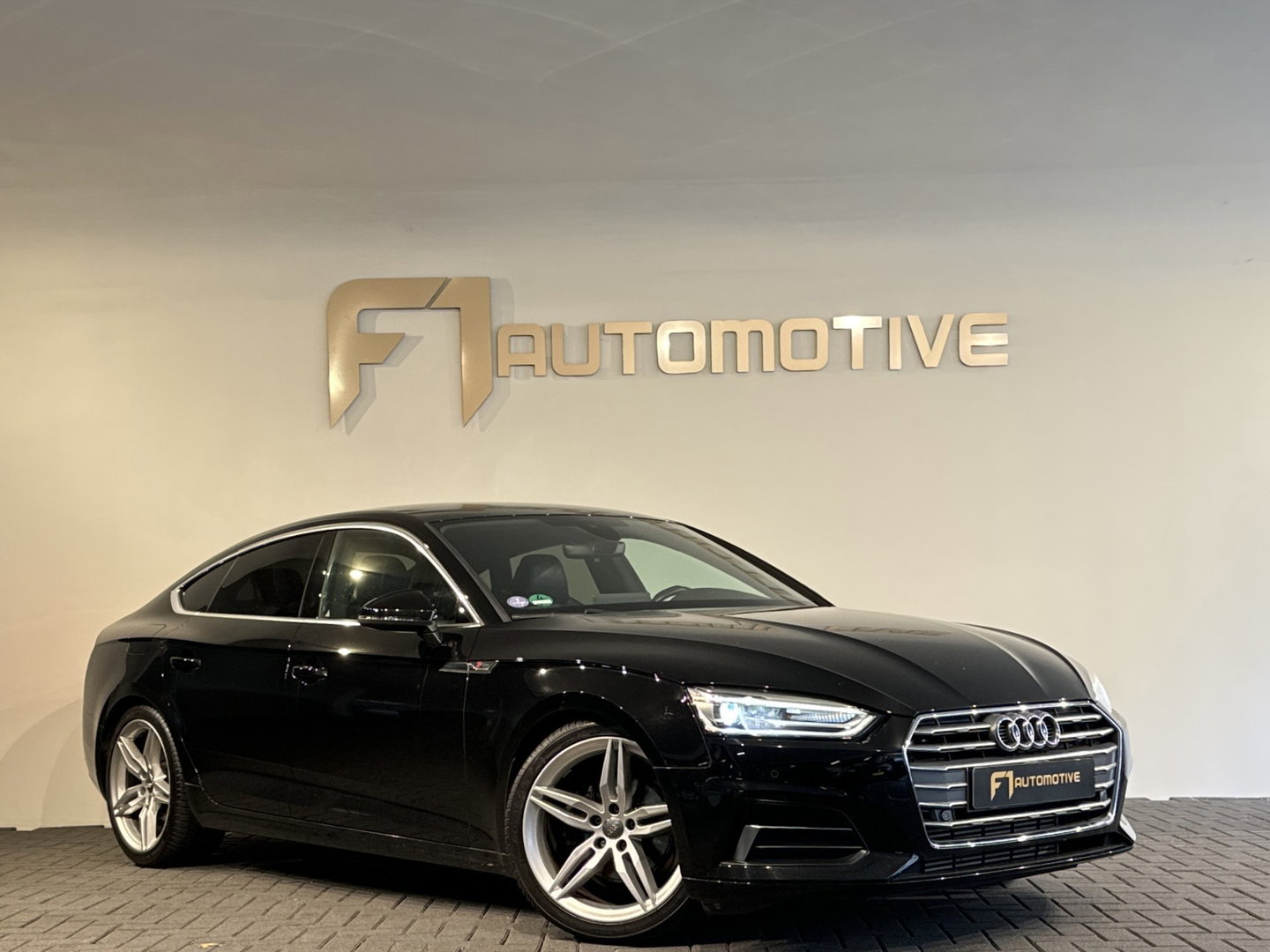 Audi A5 Sportback 40 TFSI S Line Massage|Stoelverwarming|Keyless|Cruise