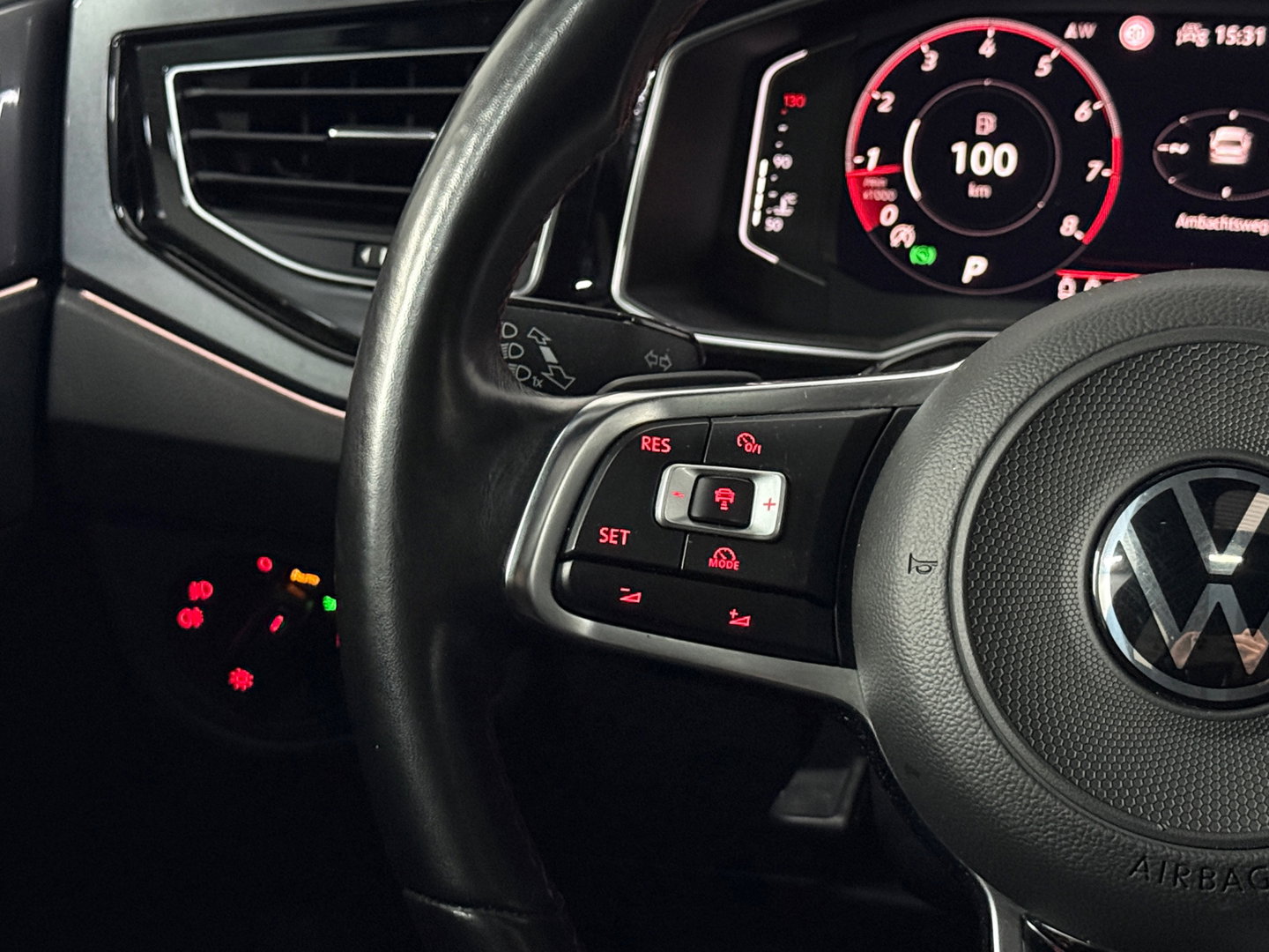 Volkswagen Polo 2.0 TSI GTI*Bomvol*Pano*Stoelverwarming*Blindspot*