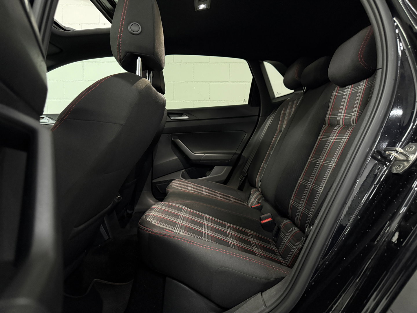 Volkswagen Polo 2.0 TSI GTI*Bomvol*Pano*Stoelverwarming*Blindspot*