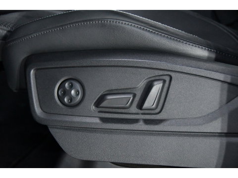 Audi Q5 Competition 45TFSI 3X S-Line Pano Matrix camera Blindspot