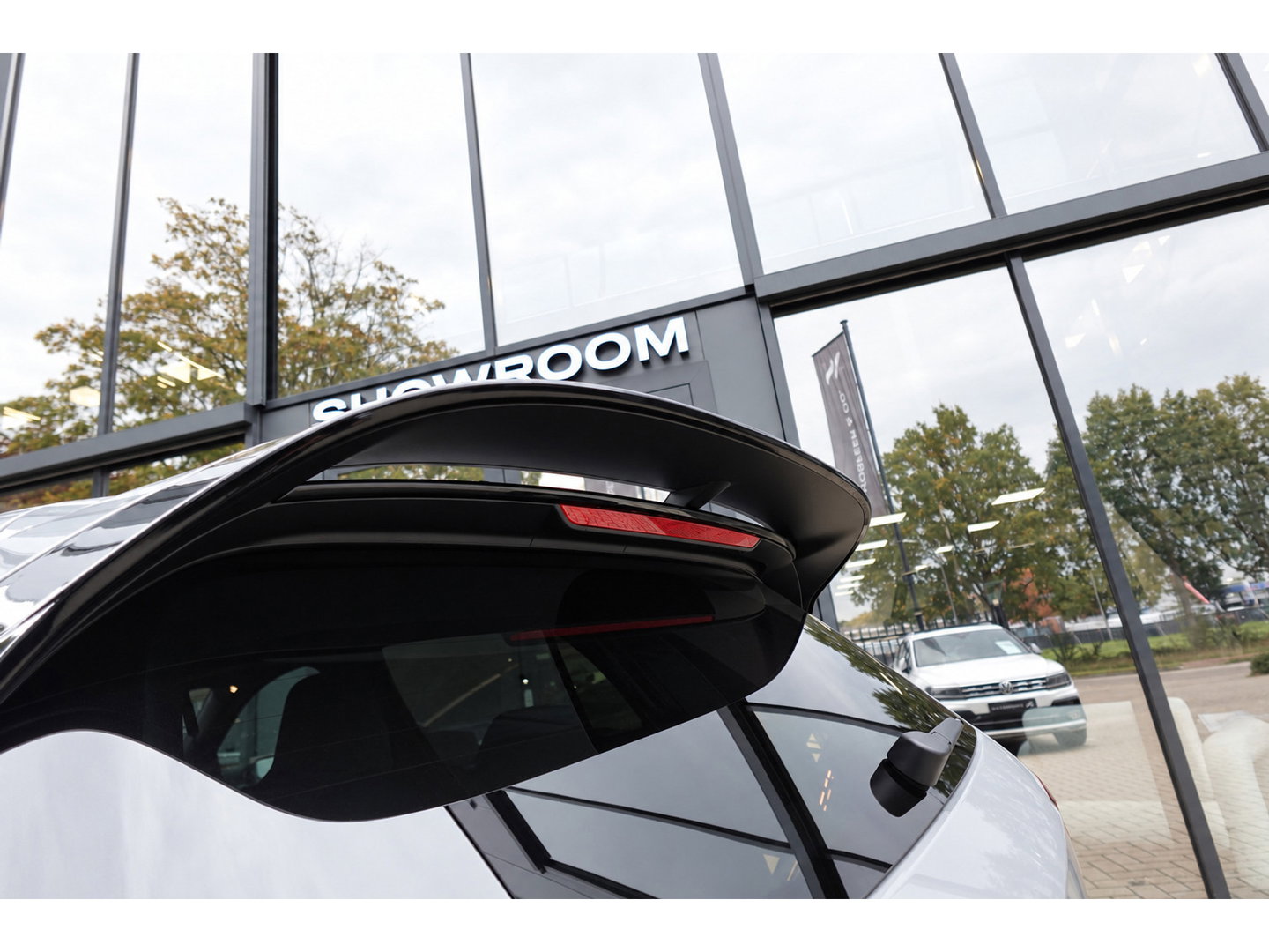 Volkswagen Golf 2.0 TSI GTI PANO HARMAN HUD VOL