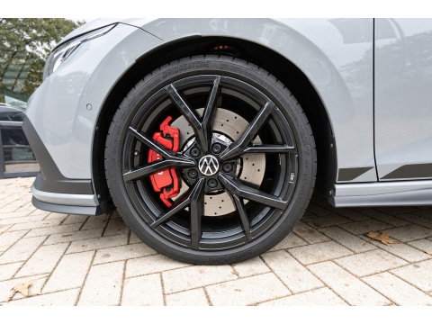Volkswagen Golf 2.0 TSI GTI PANO HARMAN HUD VOL