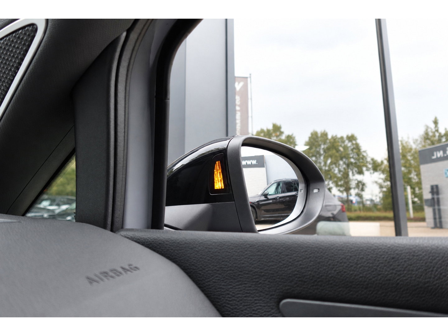 Volkswagen Golf 2.0 TSI GTI PANO HARMAN HUD VOL